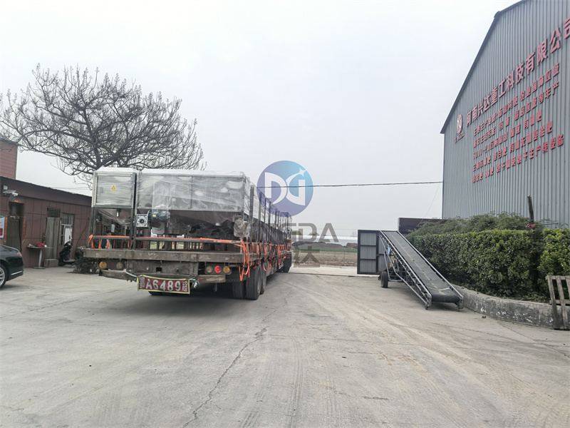 20̨�л����豸��Һ����