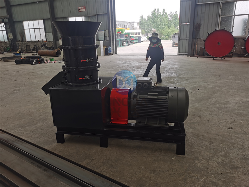 ƽģ��ѹʽ�����������õĽṹ����